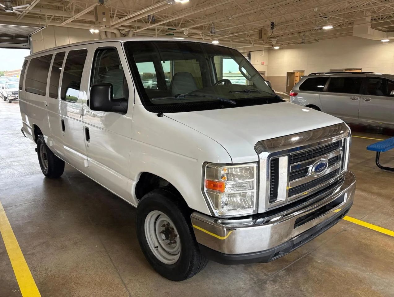 ford e-series econoline wagon 2008 1FBSS31L68DA76537 image ford e-series econoline wagon 2008 1FBSS31L68DA76537 image